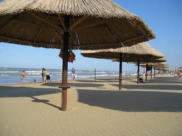 Appartamento In Centro A 2 Passi Dalla Spiaggia Con Parcheggio Gratuito